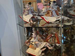 lot 884 image: Set of 5 Japanese Hina Dolls - Boy Musicians (Gonin Bayashi)