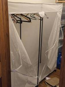 lot 921 image: Portable Wardrobe Closet with Zippered Cover 5 x 20 x 54