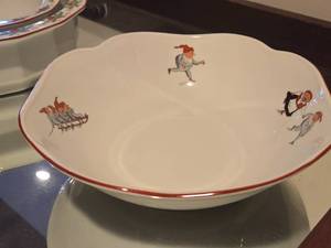 lot 962 image: 9 Serving Bowl - Nisse by Porsgrund (Norway)