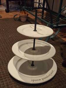 lot 978 image: Pottery by Kathy Display Stand 3-tier