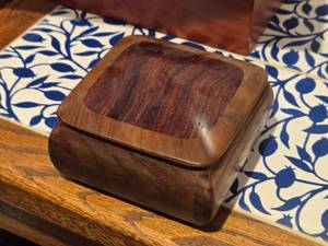 lot 984 image: Handmade Walnut and Cocobollo Wood Jewely Box with Felt Interior