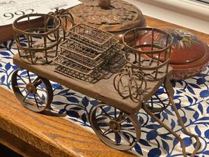 lot 991 image: 10 Decorative Metal Doll Cart Buggy