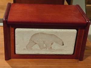 lot 992 image: Wooden with Stone Polar Bear Inlay Keepsake Memory Box