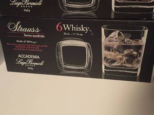 lot 1005 image: 11 34 oz Whisky Glass Set of 6 - Accademia Luigi Bormioli (Italy) by Strauss (in original packaging)