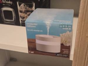 lot 1007 image: Aromatic Diffuser for use with essential oils by Ashland (in original packaging)