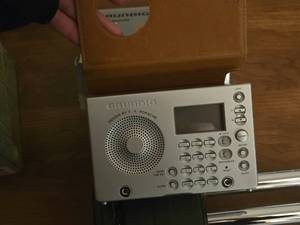 lot 1054 image: Grundin World Receiver - FM-StereoMWSW1SW2