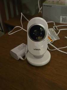 lot 1051 image: V-Tech Security Camera VM3254 BU