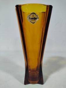 lot 7 image: Anchor Hocking Desert Gold MCM Rocket Vase Original Sticker