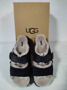 Ugg Women's Greenport Strap Slide (Size 8) *New in Box*