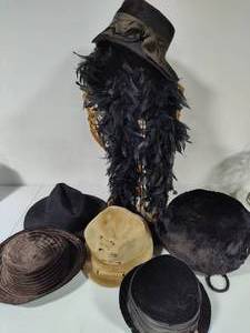 lot 49 image: Ladies Bust, Boa & Assorted Vintage Hats