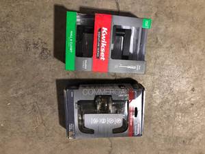 lot 58 image: Lot of Assorted Door Handles Various Models and Conditions Customer  Returns See Pictures