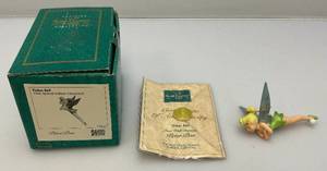 lot 18 image: 1996 WDCC Tinker Bell Special Edition Ornament (New Old Stock)