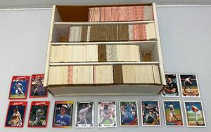 lot 37 image: Misc. Unsorted Sports Cards