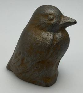 lot 110 image: Heavy Cast Iron Bird 3