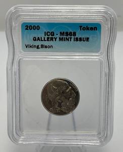 lot 136 image: 2000 Token ICG-MS68 Gallery Mint Issue  Viking, Bison In Sealed Case