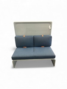 lot 25 image: Steelcase Guest Seating