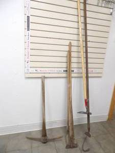 lot 79 image: Vintage Pickaxe and Other Vintage Yard Tools