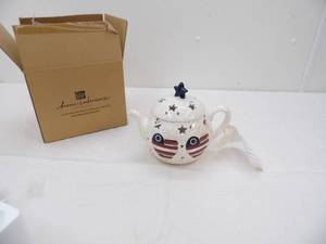 lot 102 image: Home Interiors Americana Ceramic Teapot Candle HolderShade (NEW IN BOX)
