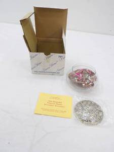 lot 106 image: Princess House 2 PC. Crystal Potpourri Jar (NEW in BOX)