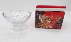lot 117 image: Mikasa Crystal Christmas Night Footed Bowl 6