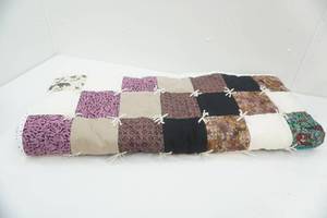 lot 211 image: Handmade Full Size Quilt