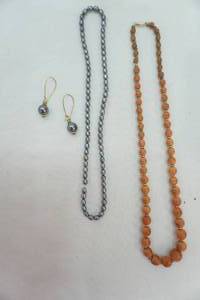 lot 247 image: Jewelry Lot Black Freshwater Pearl Necklace & Earrings Amber Colored Graduated Bead Necklace w10K Clasp