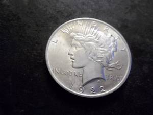 lot 41 image: 1922 Peace Silver Dollar