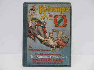 lot 26 image: Fantastic Collection of Original Early 1900s WIZARD OF OZ Books #6