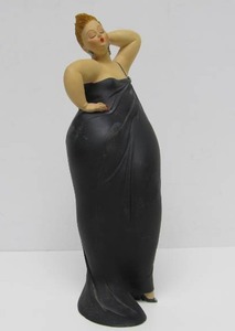 lot 73 image: Signed Vintage 1980s Emilio Casarotto Full Figure Model Sculpture