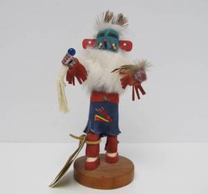 lot 77 image: Excellent Handmade Native American Kachina Doll Figure #4
