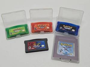 lot 182 image: Lot of NINTENDO Gameboy Pokemon Video Games