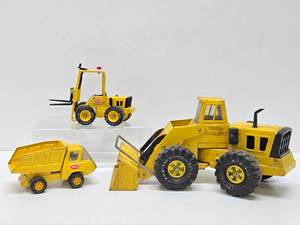lot 246 image: 3 Vintage Metal TONKA Construction Vehicles