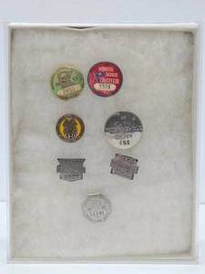 lot 265 image: Group of Vintage Chauffer &amp Other Driving Licenses