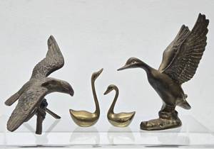 lot 270 image: Group of Mid Century Solid Brass Birds including Eagle