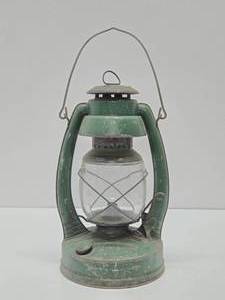 lot 191 image: Nice Estate Collection of Vintage Lanterns #2