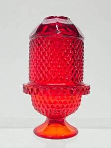lot 336 image: Mid Century VIKING Glass Fairy Lamp - Red