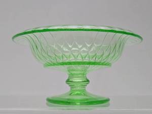lot 339 image: Elegant Original Vintage Vaseline Glass Pedestal Bowl