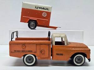lot 312 image: Vintage Pressed Steel TRU-SCALE Parts &amp Service Truck Plus Nylint U-haul Trailer