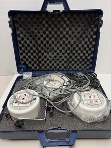 lot 349 image: Like-New Working Paul C. Buff WHITE LIGHTNING 10,000 Professional Studio Lighting Flash Units