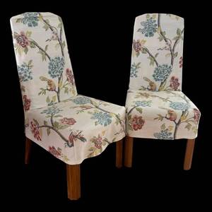 lot 41R image: DR - Pair of Charming Accent Chairs