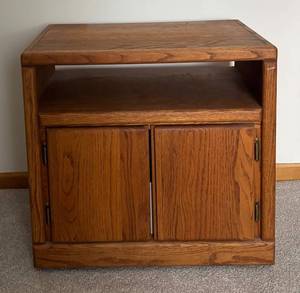 lot 51R image: U - Petite Oak Cabinet with Storage and Open Shelf