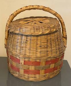lot 86R image: LL  - Vintage Woven Basket