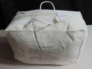 lot 23 image: Lightweight Feather & Down Duvet Comforter Insert KingCal King BOKSER Home