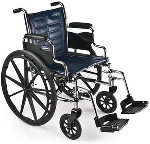 lot 16 image: MSRP $500 Invacare Series Tracer EX2 Folding Wheelchair -250lbs Capacity Seat Width 18&nbspArm Style&nbspDesk-length fixed height, padded, removable,&nbspRemovable swing-away footrest - Excellent Condition