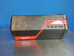 lot 5 image: Milwaukee M12-18 JSSP-0 Bluetooth Jobsite Speaker and Battery Charger