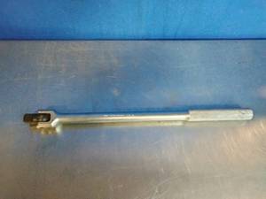 lot 12 image: 34 Breaker Bar. 20 Long