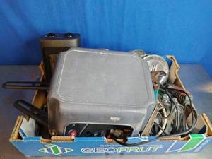 lot 19 image: Tool and Parts Lot