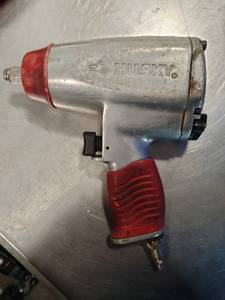 lot 14 image: Husky 12-inch air impact wrench