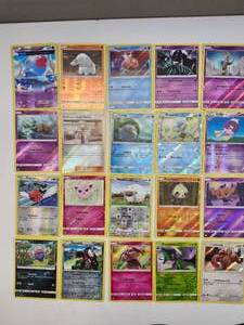lot 103 image: 20 Misc Hologram Pokmon Cards