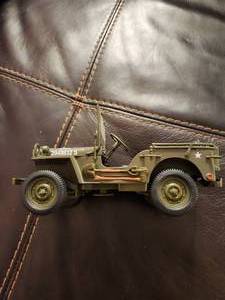 lot 109 image: Vintage Model Army Jeep FMS 112 scale 1941 MB Willys military vehicle mode